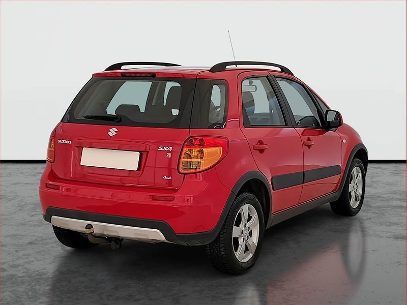 Suzuki SX4 (2014) 1.6 VVT, 4X4, ČR,1.maj - fotka 5 z 18