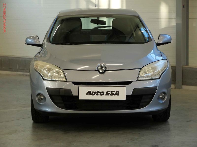 Renault Mégane (2009) 1.6i, AC, STK6/28 - fotka 2 z 17