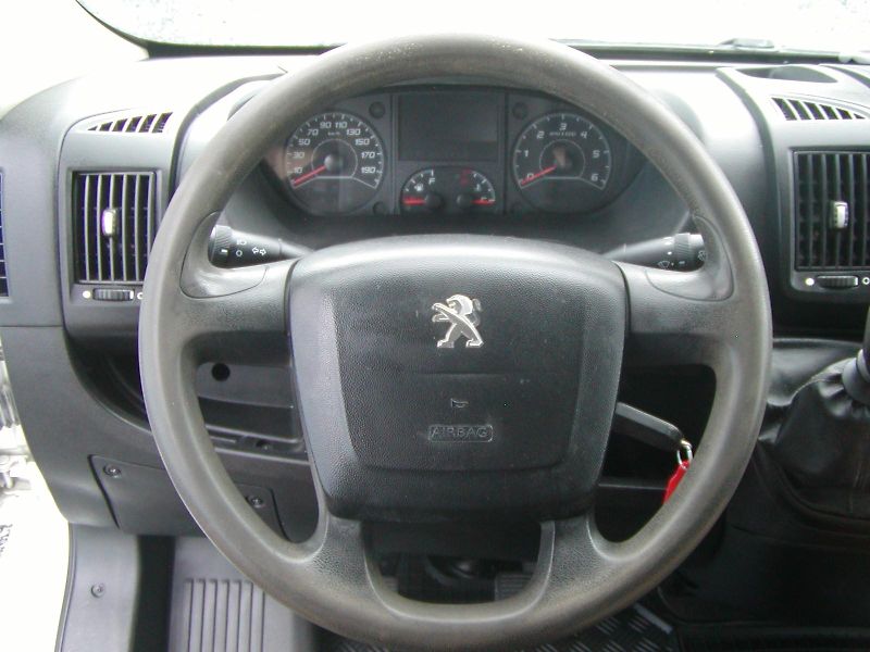 Peugeot Boxer (2015) 2.2 HDi,SKLOPKA, VÝB.STAV!! - fotka 57 z 74