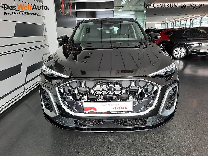 Audi Q5 (2025) S Line 2.0 TFSI quattro (150kW - fotka 4 z 25