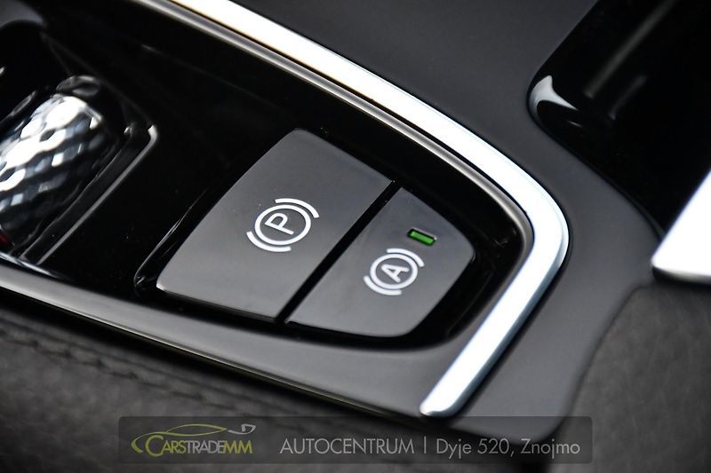 Volvo V60 2,0 T6 186kW PHEV TWIN ENGINE - fotka 34 z 51