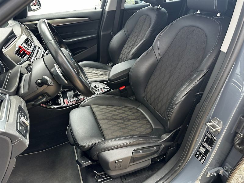 BMW X1 2,0 140kW-xDRIVE-CZ-DPH-VÝBAVA - fotka 10 z 44