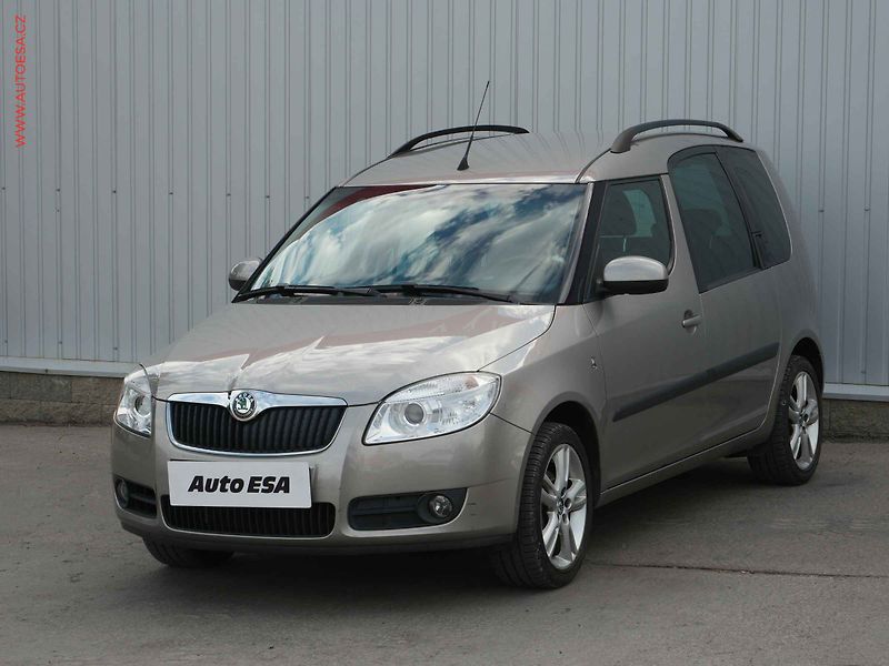 Škoda Roomster (2009) 1.4i, Sport, TZ - fotka 3 z 15