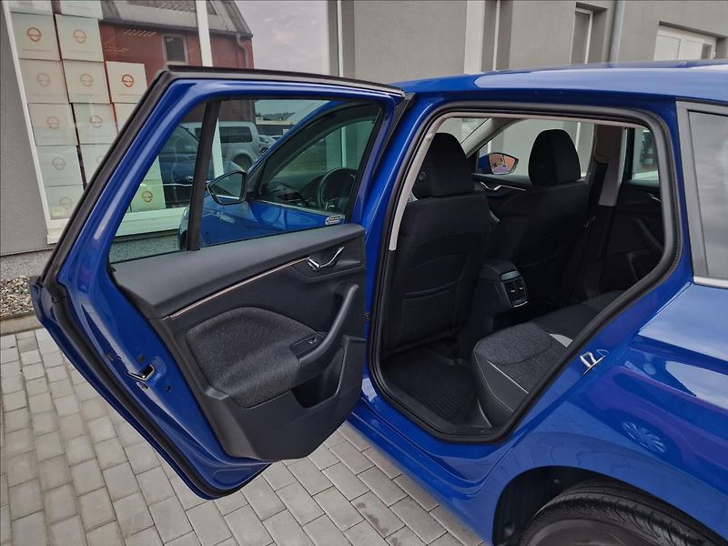 Škoda Scala 1.0 TSI 70kW Style, ČR,1.Maj. - fotka 18 z 50