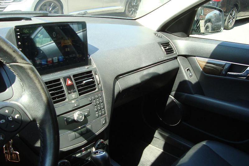 Mercedes-Benz Třídy C (2008) 220CDi,AUT,ČR,Servisní kniha - fotka 47 z 65