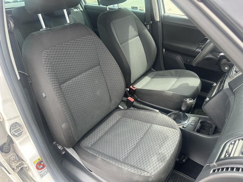 Škoda Fabia (2012) 1.2 TSi 63kW Serv. historie - fotka 11 z 23