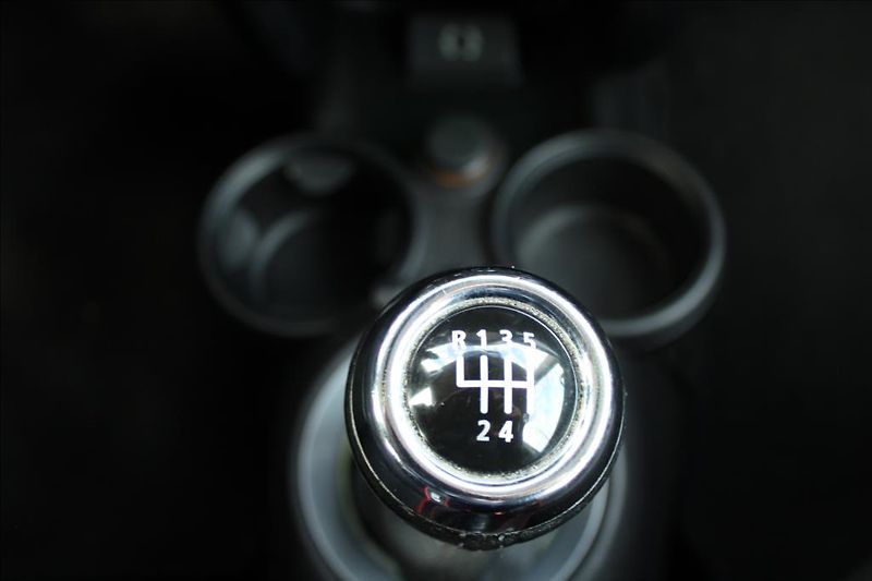 Mini One 1,6 i  STK 4/2028, KLIMA - fotka 17 z 26