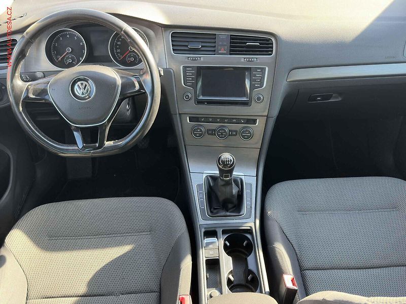 Volkswagen Golf (2013) 1.4TSi, 1.maj, Bixen, AC - fotka 8 z 18