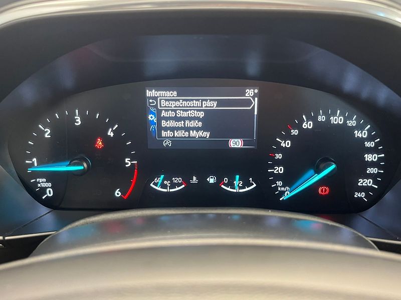 Ford Focus 2.0 EB Titanium manuál 110kW - fotka 63 z 76