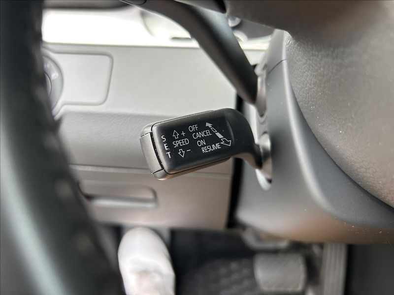 Volkswagen Passat 2,0 TDi 125kW DSG 4x4  Tažné - fotka 28 z 50