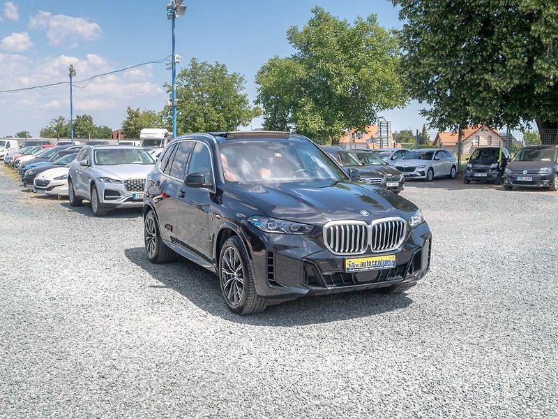 BMW X5 (2023) 3.0D 50E – NOVÉ V ČR - fotka 3 z 70