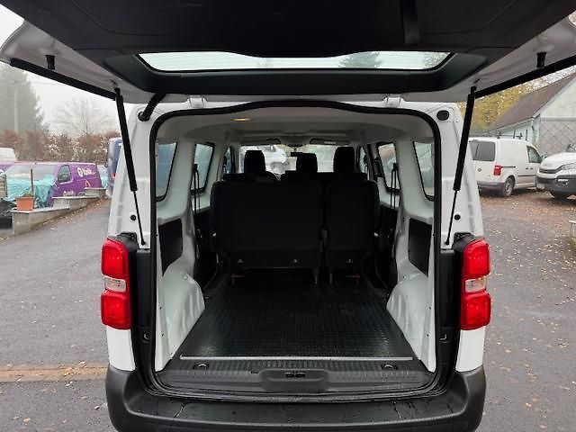 Citroën Jumpy (2022) L2H1 6 míst - fotka 5 z 9