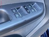 Volkswagen Touran (2014) 2.0 TDi, Comfortline, +kola - náhled 11