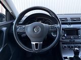 Volkswagen Passat (2013) 1.6TDi, AC, tempo, park.asist - náhled 12