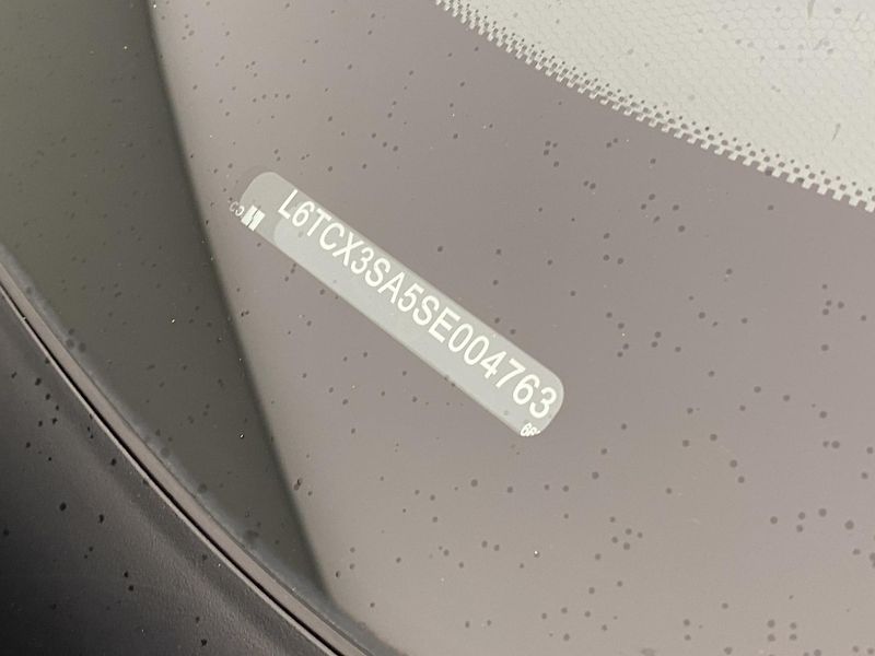 Lynk & Co 01 (2025) MORE PHEV AUT CZ 1.maj - fotka 9 z 95