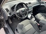 Škoda Octavia 1,6 MPi KLIMA ROZVODY PNEU - náhled 9