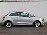 Audi A1 (2011) S-Line 1.6 TDI, Park. senzory - náhled 6