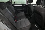 Volkswagen Passat 2.0TDI 110kW Kamera ACC Tažné - náhled 11