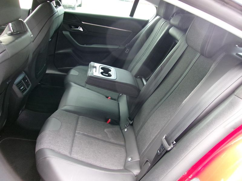 Peugeot 508 1.5 BlueHDi automat  - fotka 13 z 25