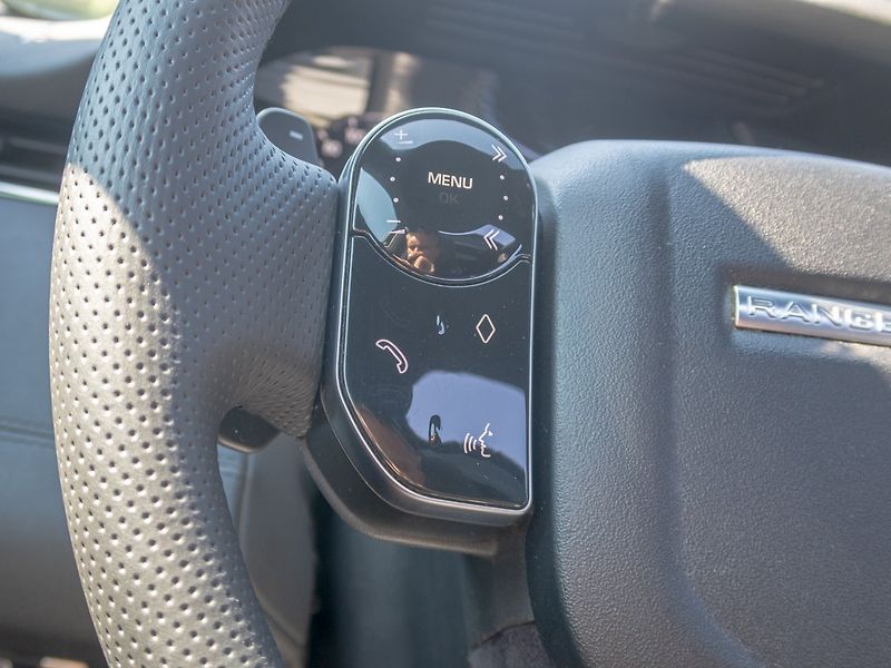 Land Rover Range Rover Evoque (2020) 2.0D 110KW - R dynamic - fotka 16 z 47