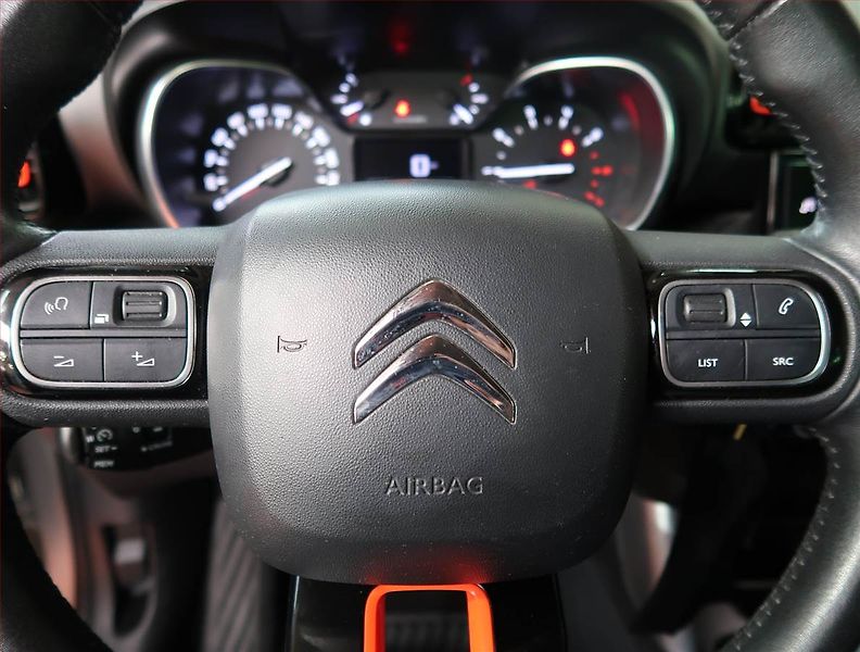 Citroën C3 Aircross (2019) 1.2 PureTech, ČR,1.maj - fotka 15 z 17