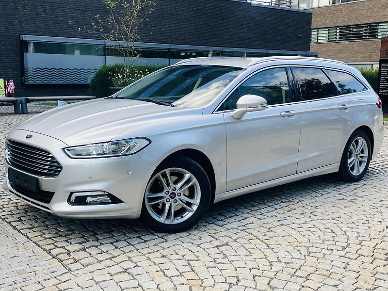 Ford Mondeo 2.0TDCi AUTOMAT SERVISKA TAŽNÉ - fotka 3 z 44
