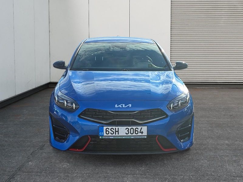Kia ProCeed (2023) GT 1.6T-GDI 150kW CZ DPH - fotka 2 z 11