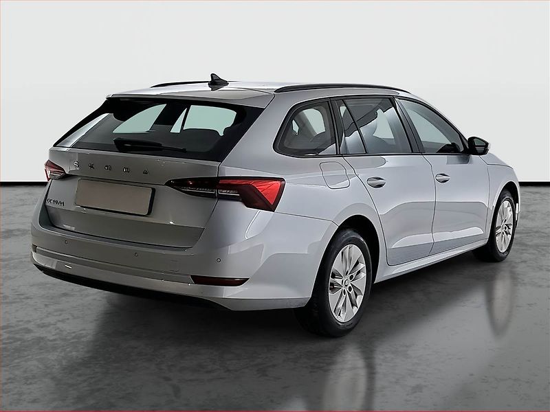 Škoda Octavia (2021) 2.0 TDI, Tempomat - fotka 5 z 20