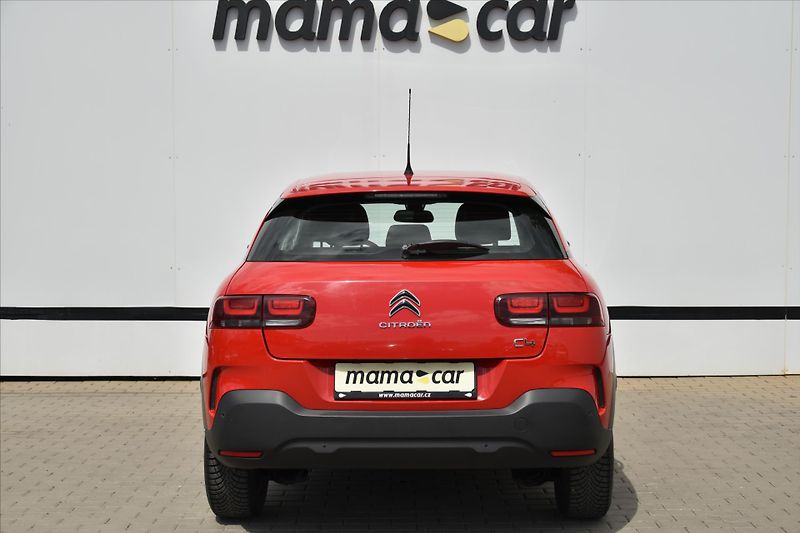 Citroën C4 Cactus 1.2i 81kW SERVISNÍ KNIHA ČR - fotka 6 z 20