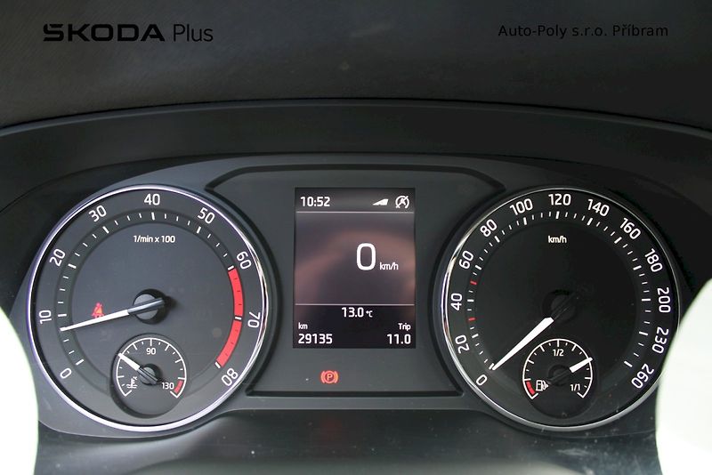 Škoda Octavia (2024) Ambition 1.5TSI / 110kW 6°MP - fotka 13 z 23