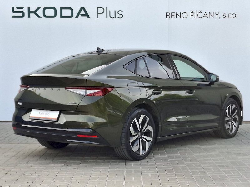 Škoda Enyaq (2025) iV SportLine 4x4 85x 210kW - fotka 2 z 35