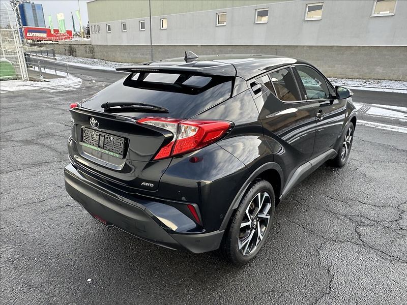 Toyota C-HR 1,2 4x4 TOP - fotka 3 z 32