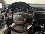 Škoda Superb (2010) 2.0 TDi, STK3/28 - náhled 16