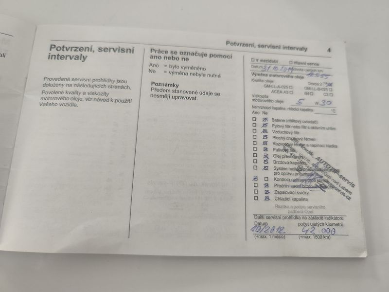 Opel Astra 1.4i/74kW Enjoy ČR - fotka 31 z 31