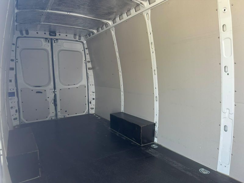 Iveco Daily (2023) 3.0D, 129KW, - fotka 9 z 23