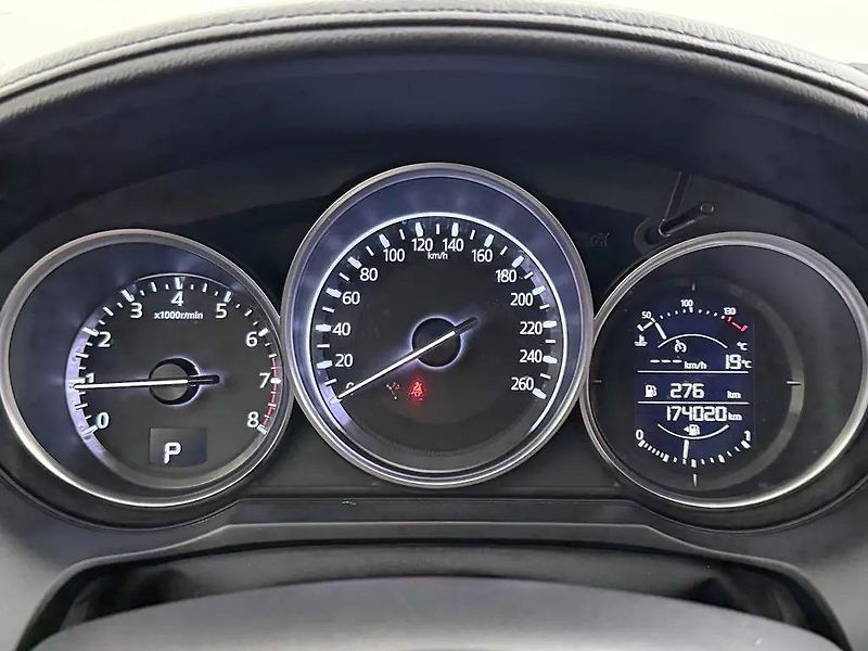 Mazda 6 2.0 SkyActiv-G 165 Aut. TS+ TZ - fotka 5 z 10