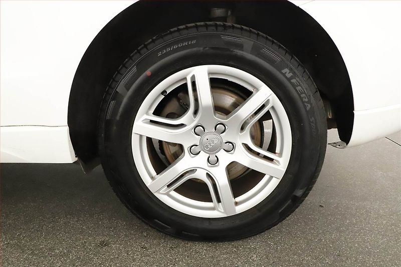 Audi Q5 (2012) 3.0 TDI, 4X4, Automat, ČR - fotka 17 z 17