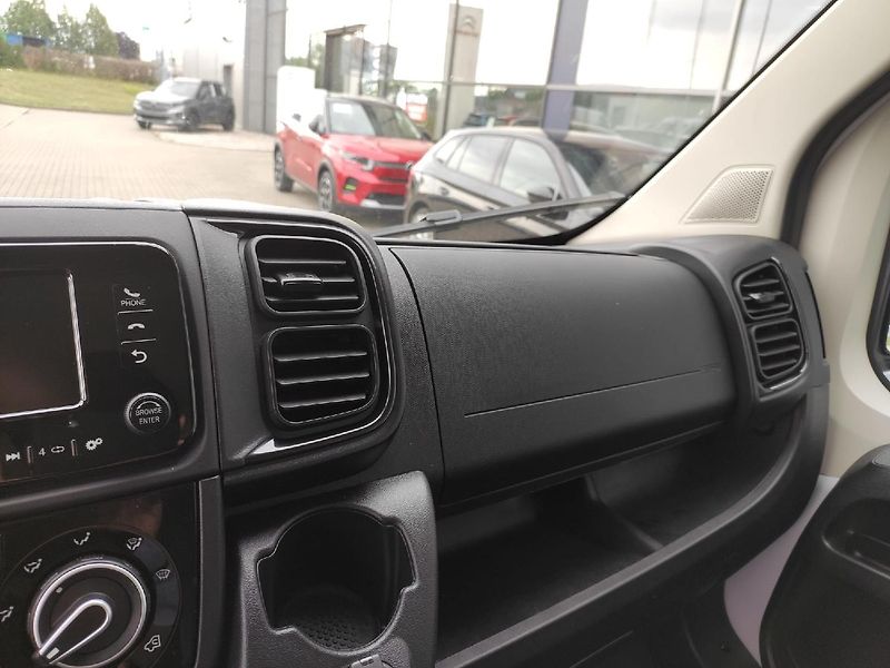 Peugeot Boxer (2026) 2.2HDI 120kMAN6 KAMERA REZERVA - fotka 21 z 29