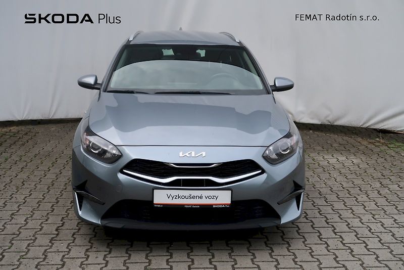 Kia Ceed (2022) Sportswagon 1,0 T-GDI/88 kW - fotka 21 z 29
