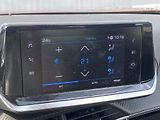 Peugeot 2008 1.2iT, ČR-1m, manual, 2x kola - náhled 13