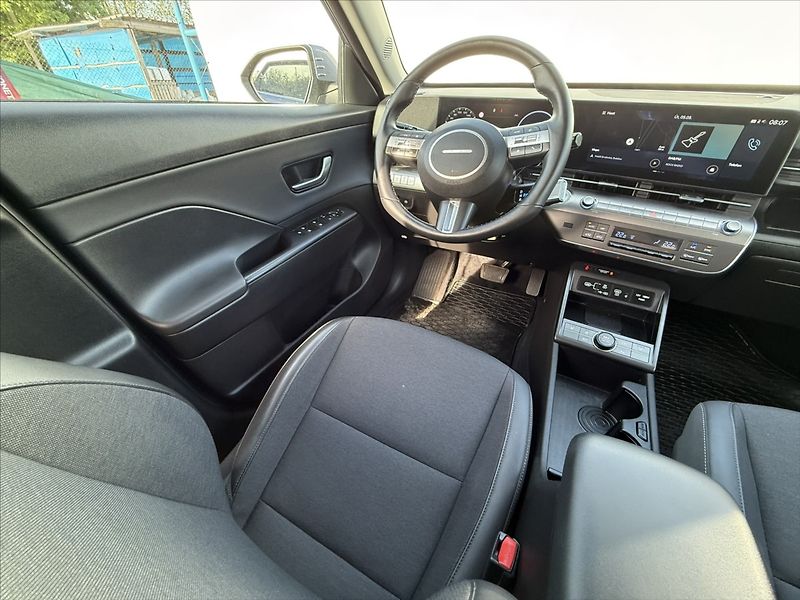 Hyundai Kona 1,6 T-GDI 101kW DCT Style - fotka 18 z 27