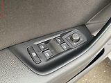 Volkswagen Passat (2016) 1.6 TDi, DSG, navi, AC - náhled 13