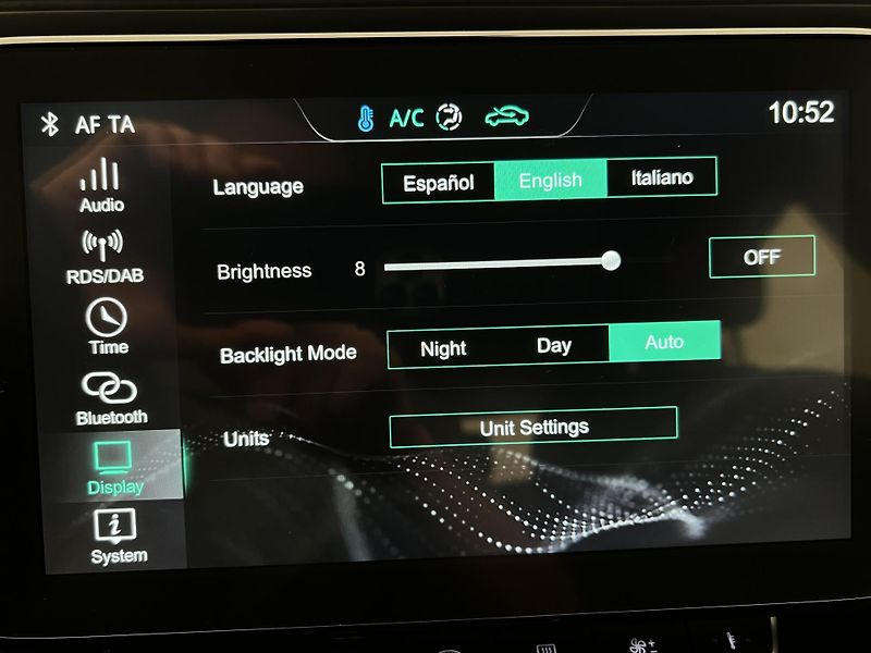 MG ZS 1.0T EXCLUSIVE AUT CZ  - fotka 35 z 37