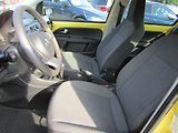 Volkswagen up! (2015) 1.0i CNG, AC, výhřev sed - náhled 9