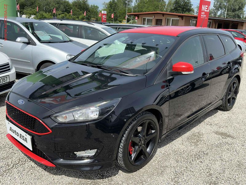 Ford Focus (2017) 1.5T, 2.maj,ČR, Klima - fotka 3 z 19