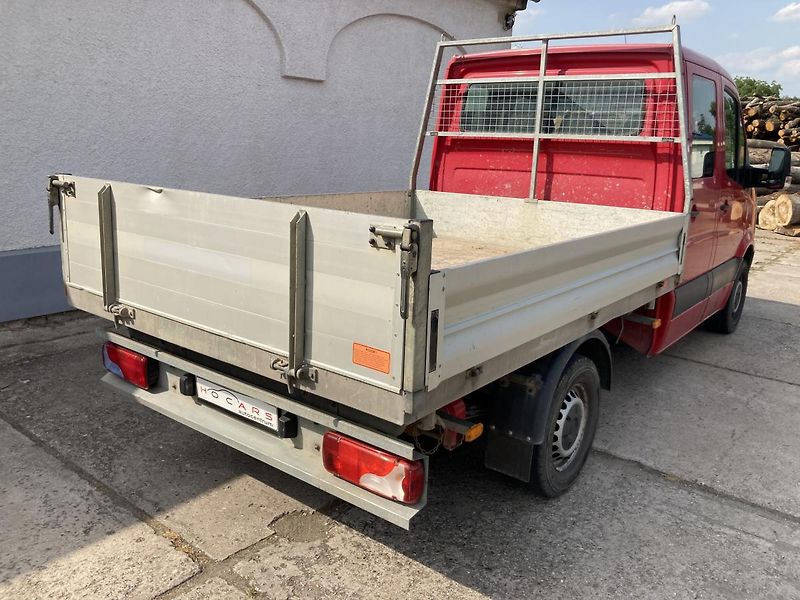 Volkswagen Crafter (2015) 2.0TDI 7MÍST SKLOPKA 1MAJ ČR ! - fotka 8 z 23