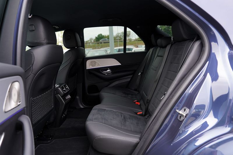 Mercedes-Benz GLE 450d 4Matic/AMG/21/ČR - fotka 31 z 46