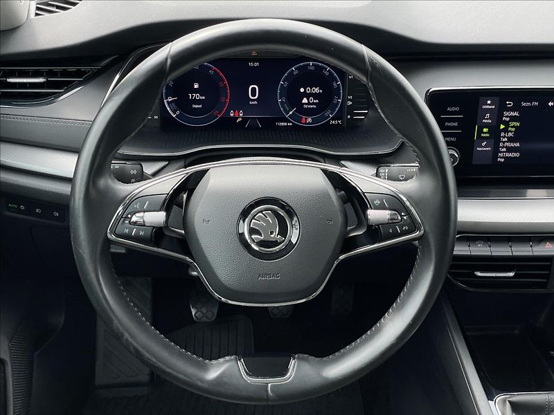 Škoda Octavia 2,0 TDI Combi Ambition Plus - fotka 8 z 21