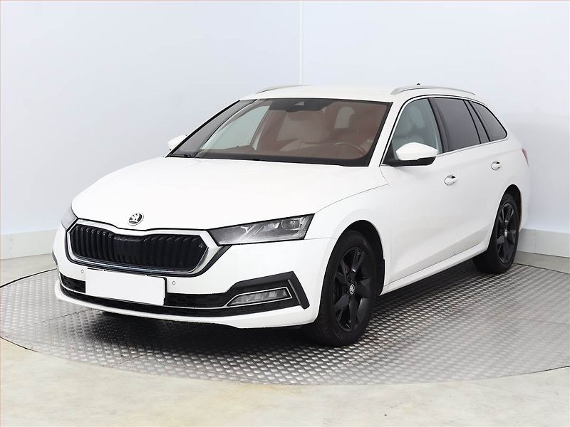 Škoda Octavia (2020) Style 1.5 TSI, Serv.kniha - fotka 2 z 18