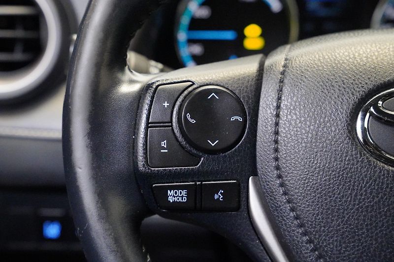 Toyota RAV4 - fotka 16 z 35